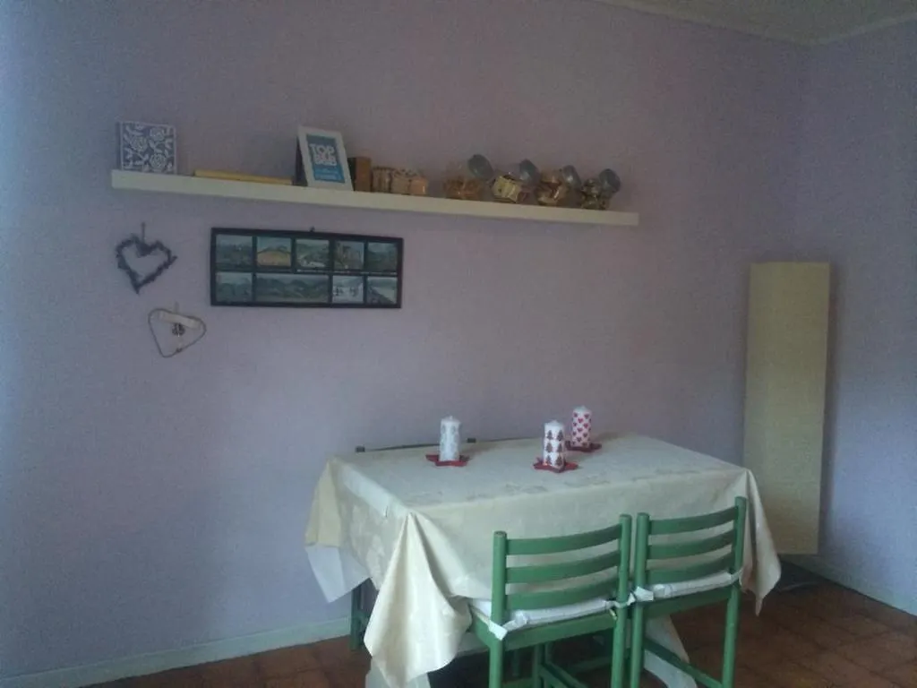 B&B Monte Ventasso Cervarezza 0*,  Italy
